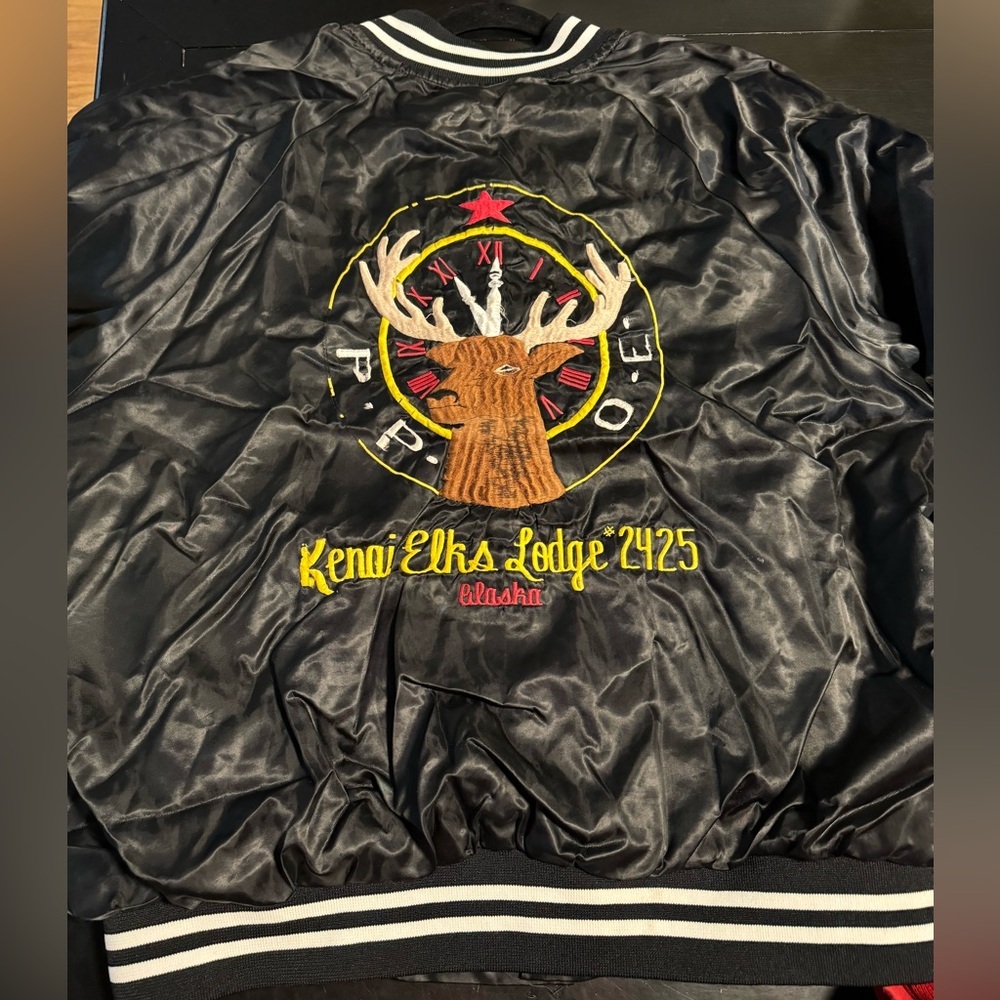 80’s Satin Bomber Jacket Kenai Elks Lodge Alaska XL Vintage Hartwell Made in USA - Picture 12 of 16